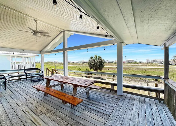 By The Bay With Free Activities Holiday home Gulf Shores